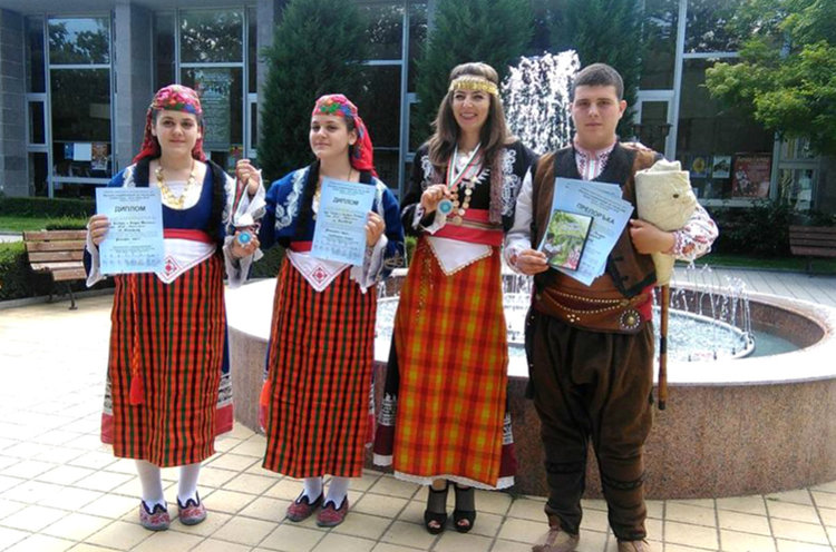 Музикална школа "Станимака" със сребро и лауреатско звание от Балканския шампионат по фолклор