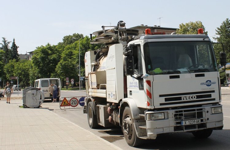 Отстраниха ВиК аварията на бул."Раковски" в Димитровград