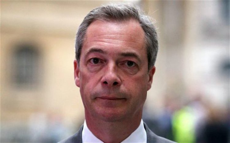 Найджъл Фараж подаде оставка като лидер на UKIP