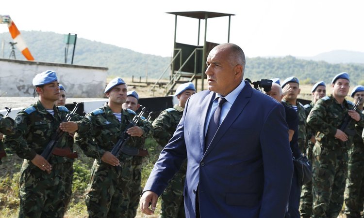 Военни се справиха с „терористи” пред очите на Борисов и Ненчев