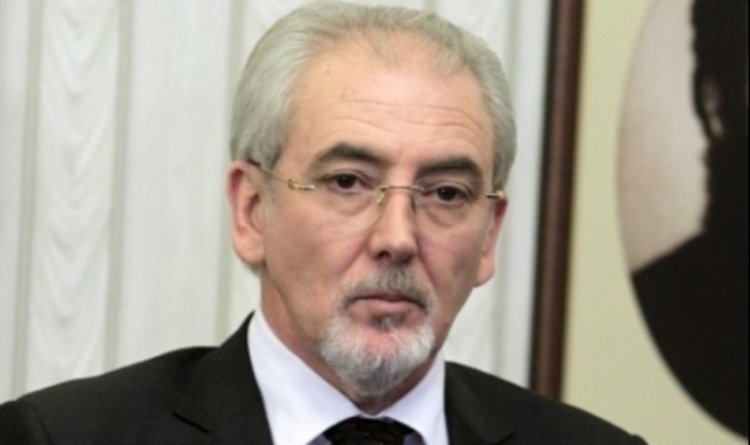 Турският премиер разговаря на четири очи с Лютви Местан