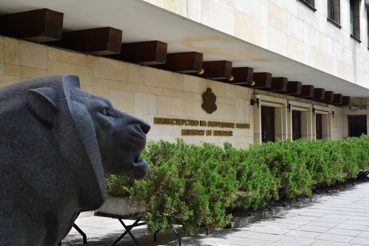 Бъчварова се отказа частично от реформата в МВР