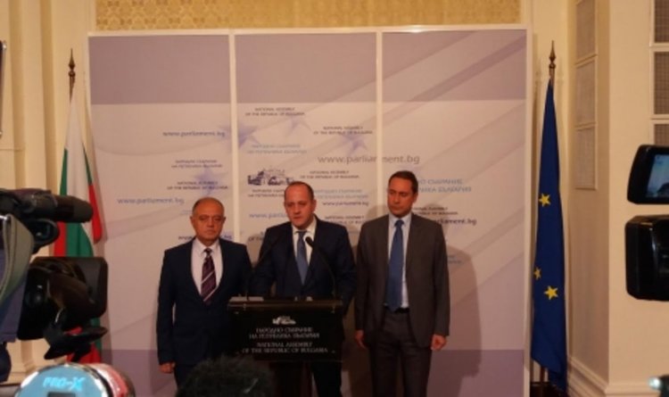 Абсурдното решение на ГЕРБ, блокира измененията на ИК