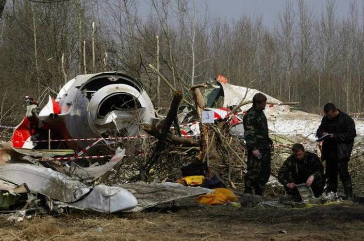 Полша разсекретява документи за катастрофата край Смоленск