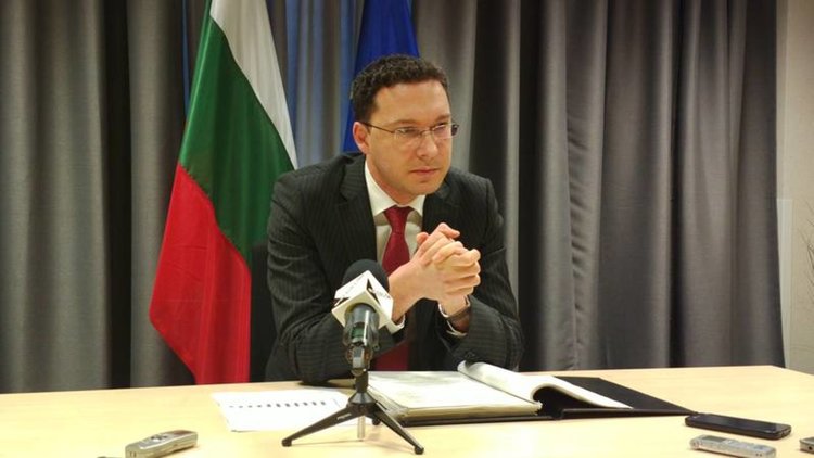 Митов пред Би Би Си: Българското правителство винаги се е опитвало да изгради равностойно партньорство с Русия