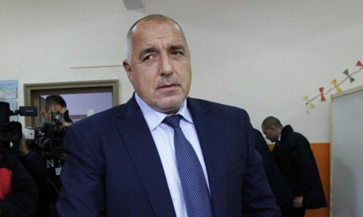Спиралата на политическата криза – все по-стръмна