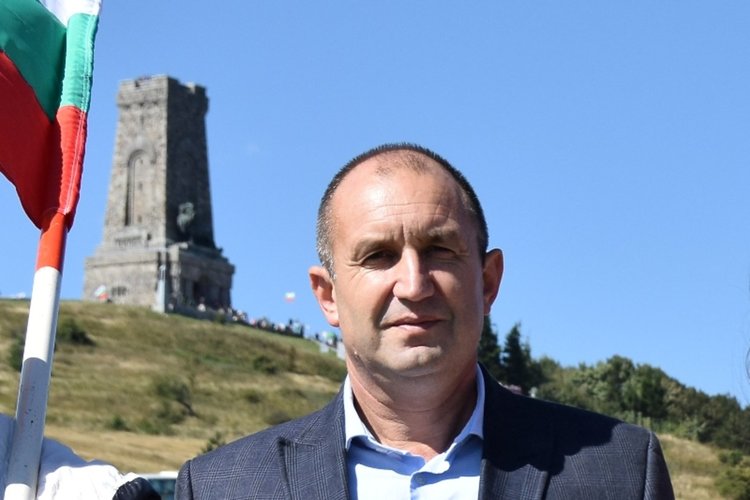 Бъдещият президент отказа да участва в заседанието на КСНС