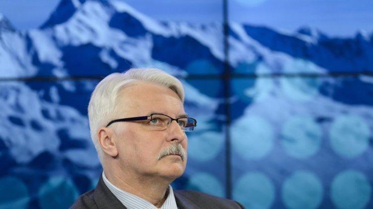 Властта в Полша: Опозицията не може да приеме популярността на правителството
