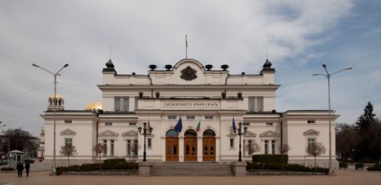 Внесените предложения за въвеждане на мажоритарна система противозаконни