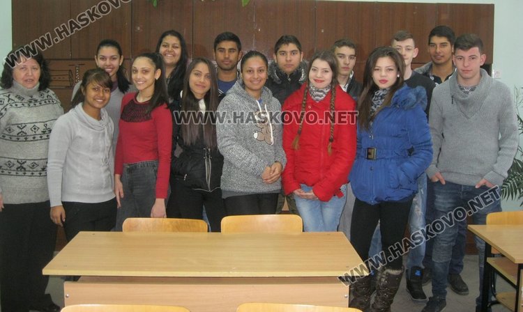 СУ "Васил Левски" с проект в националния ученически конкурс „Посланици на здравето”