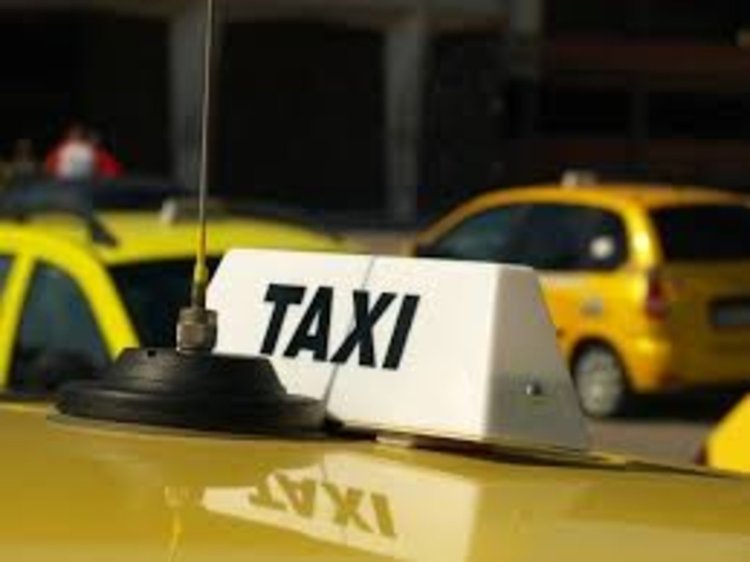 Студ и скъп патент спря такситата! Колите с 1000 по-малко