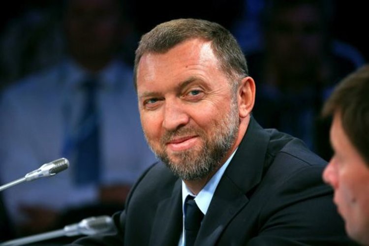 Бившият шеф на щаба на Тръмп изготвил план в полза на Путин