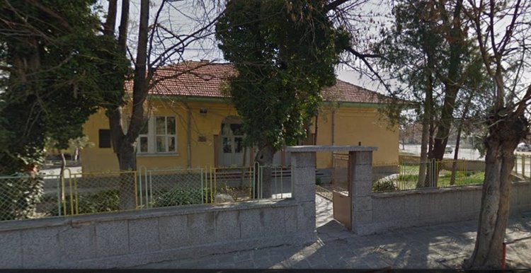 Седмокласниците подават заявление за кандидатстване в НУ "Христо Ботев"?
