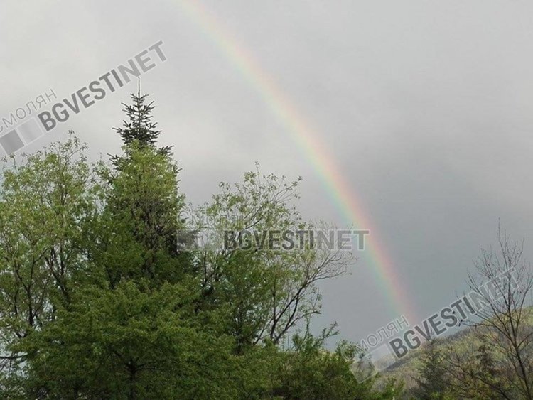 Времето днес: слънчево с краткотраен дъжд следобед