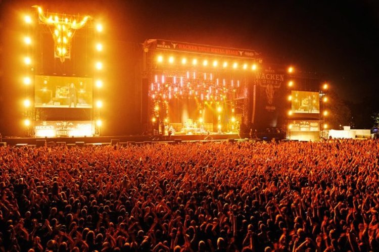 Изградиха 7 километра биропровод за метъл феста Wacken Open Air