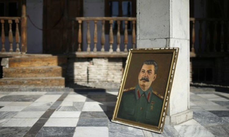Сталин изпреварва Путин по рейтинг сред руснаците  