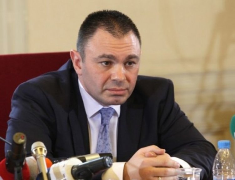 Светослав Лазаров: Вървим към бананова република