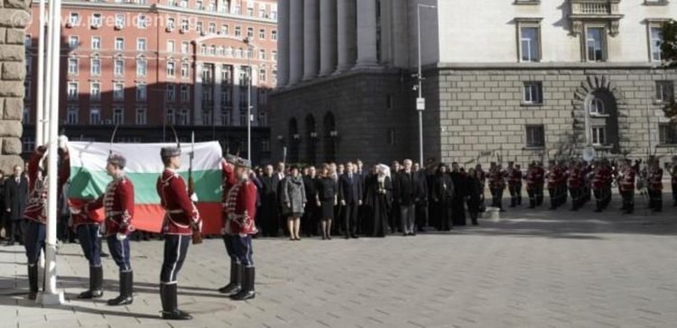Държавният глава: В Деня на народните будители почитаме възрожденците, строителите на съвременна България