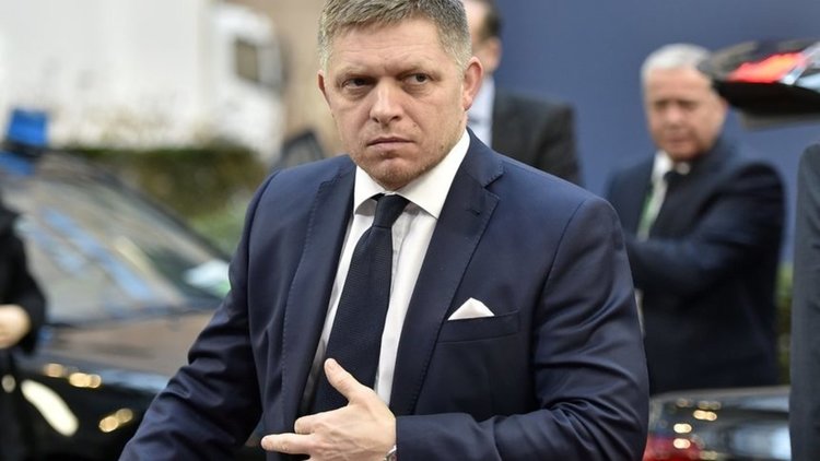 Крайнодесните и управляващите в Словакия претърпяха поражение на местните избори