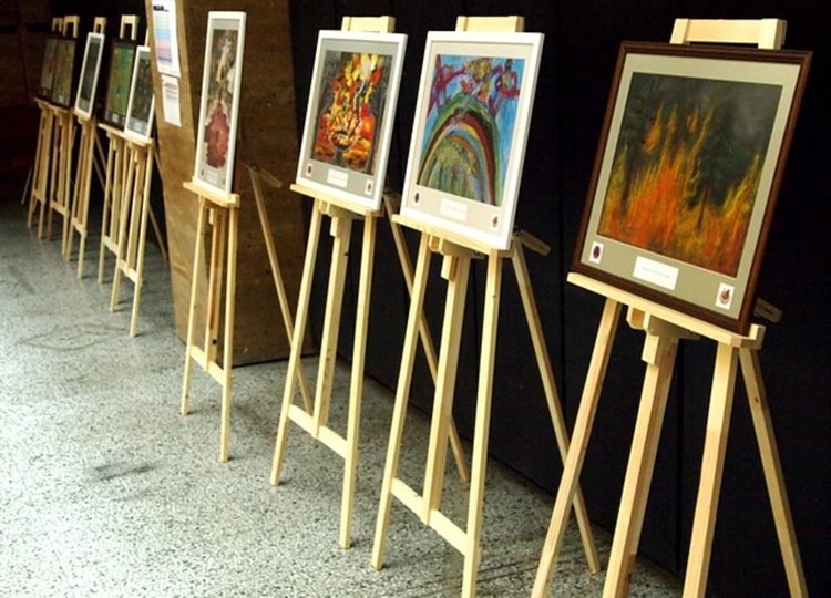 Две деца от Димитровград с награди от национален конкурс за рисунка