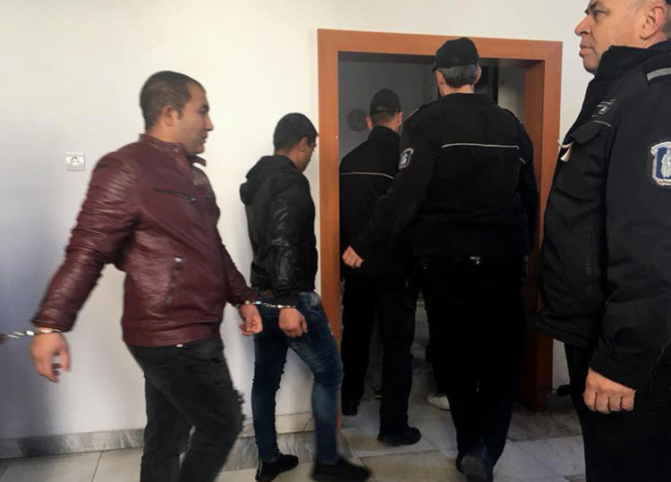 Готвят протест заради пускането под гаранция на 7 от 11-те обвиняеми по делото "40-те извора"