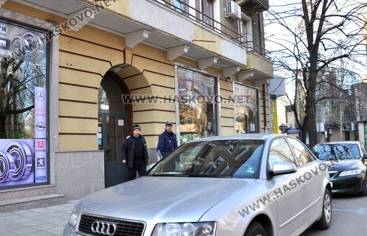 Разследват фирмата на ексобластния управител Минко Ангелов за кражба на ток