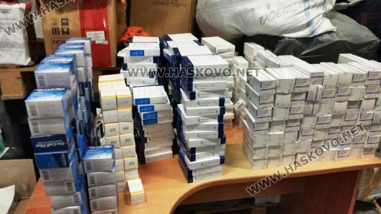 Нова контрабанда на лекарства спряна на границата с Турция