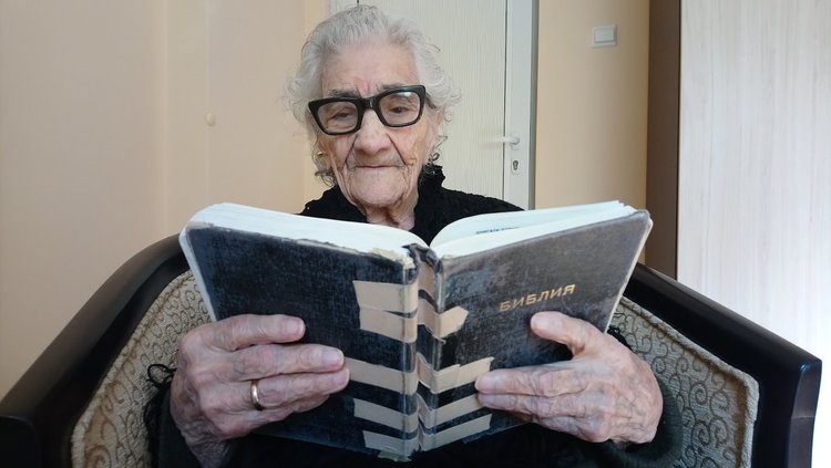 97-годишна арменка навърши официално 101