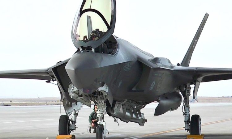 Япония закупува поне още 20 изтребителя F-35A