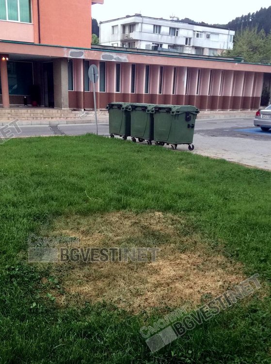 Мълнията, паднала пред очите на десетки в Златоград, подпалила къща