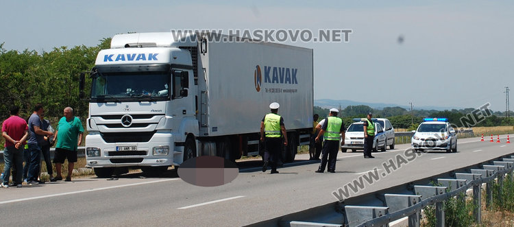 Тираджията, прегазил колега на магистралата, бил заслепен от слънцето