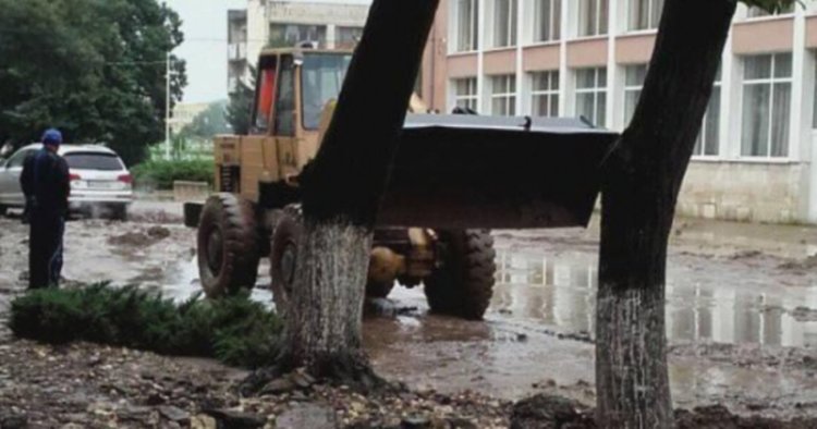 Остава опасността от преливане на язовирите във Врачанско 