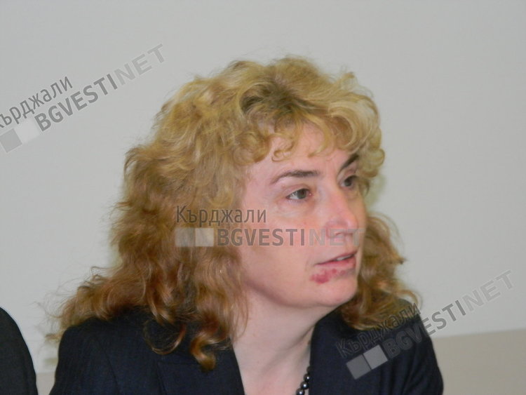 Няма усложнения при ентероколитите в Кърджали засега
