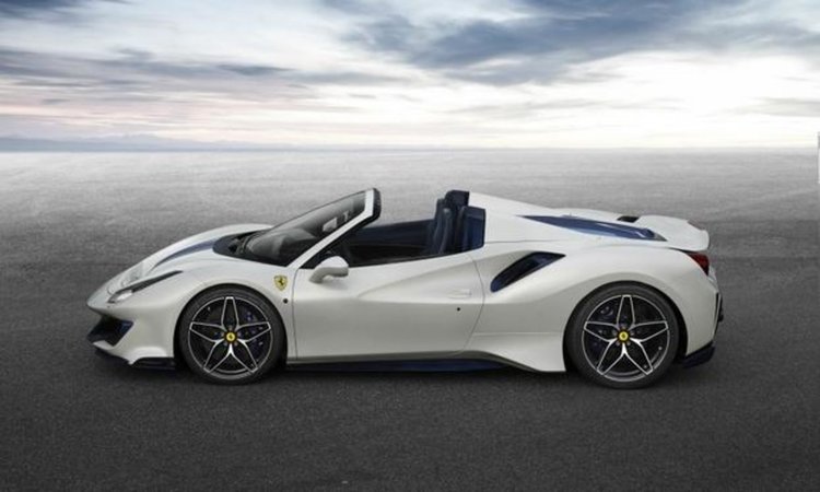  "Ferrari" представи най-мощния си модел с V8 двигател досега