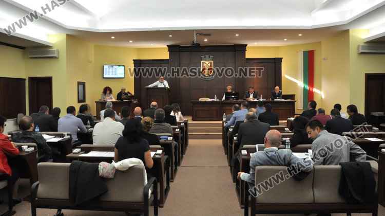 Отхвърлиха спецкомисията за контрол над кмета