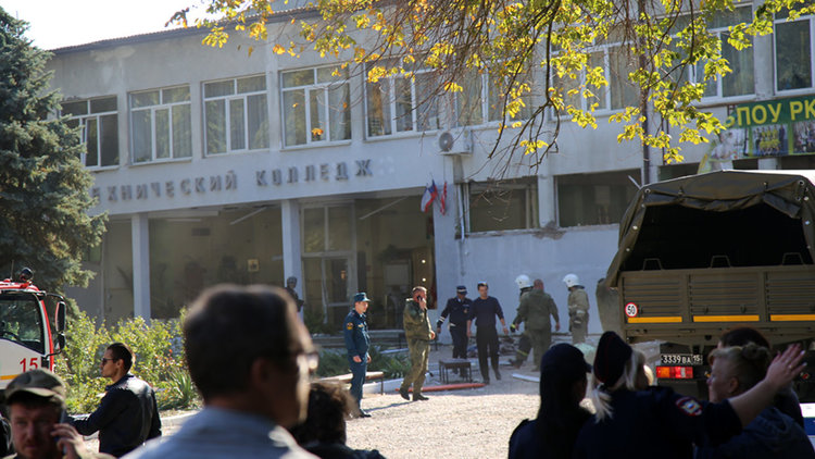 Студент от колежа убил 18 свои съученици и учители в Керч