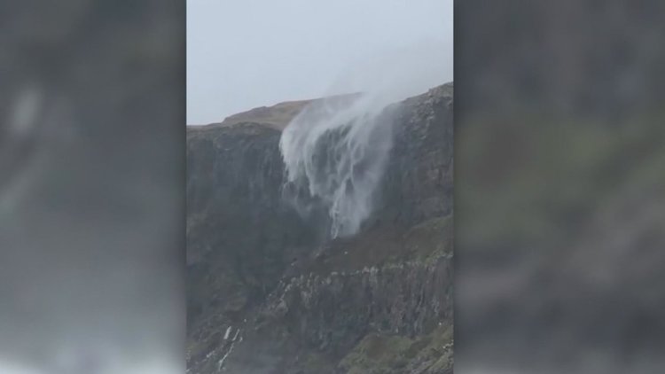 Водопад в Шотландия потече нагоре (видео)