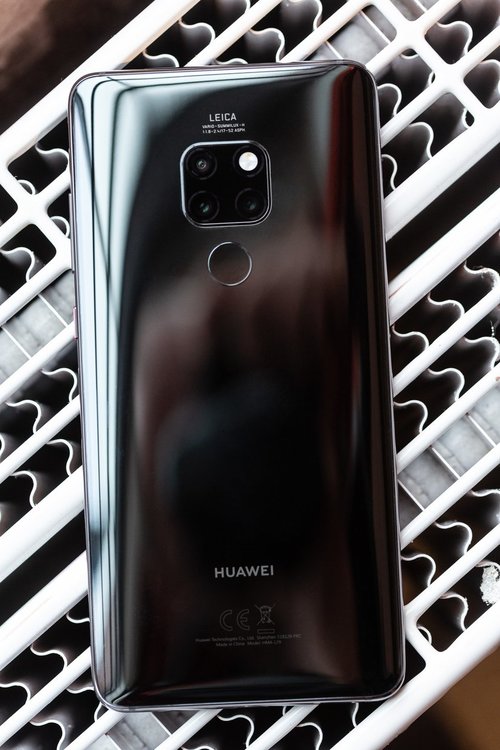 Huawei Mate 20 и Mate 20 Pro дебютираха на българския пазар