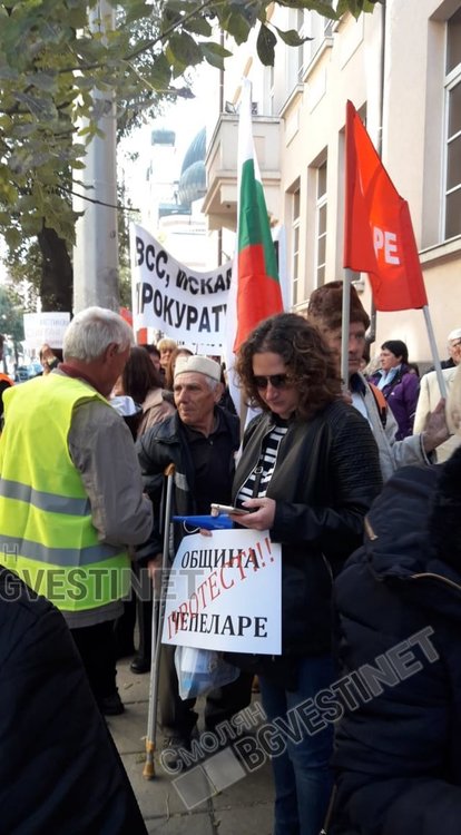 Чепеларе отново на протест, този път затварят изцяло пътя Пловдив-Смолян