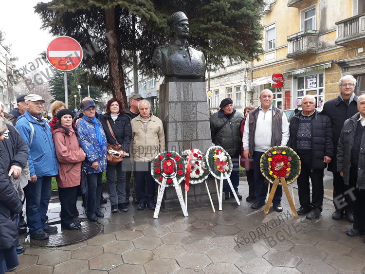 Тракийци честват Капитан Петко Войвода и войводата Димитър Маджаров