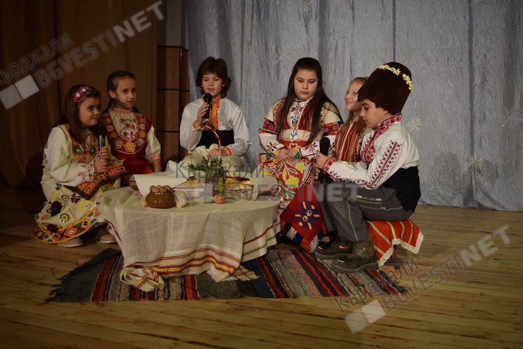 Бъдни вечер и Коледа: обичаи от цял свят