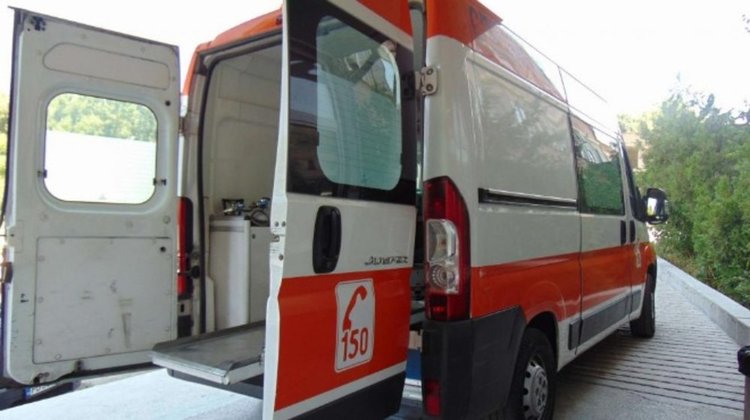 Двама мъже са починали в болницата в Пазарджик, предполагат усложнения от грип