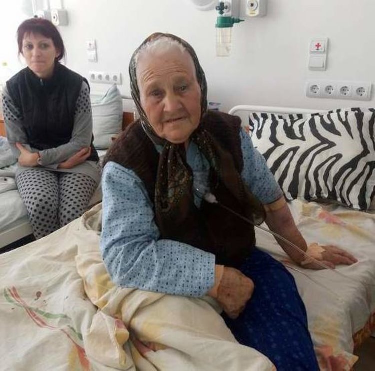  98-годишната Босилка живее втори живот, сложиха ѝ стент в смолянската болница