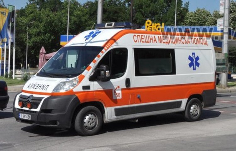 2-годишно дете падна от третия етаж в болница във Варна