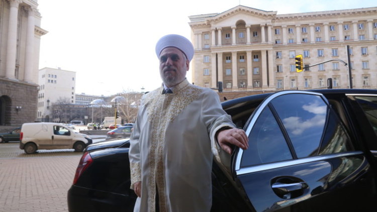 За отделянето на Косово говори главният мюфтия на излизане от МС 