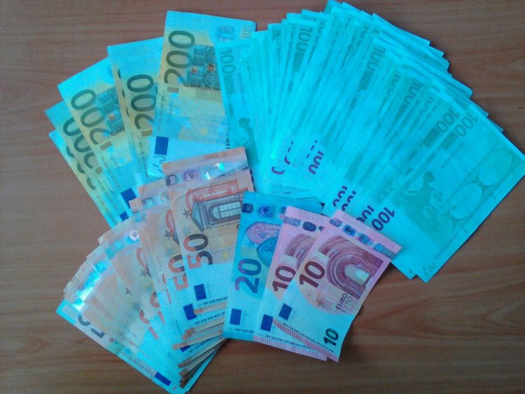 Иззеха незаконни 41 000 евро на българо-турската граница