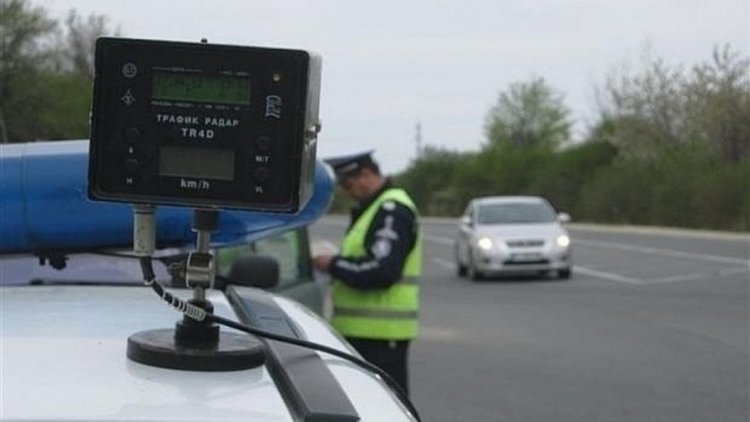 Млади мъже пострадаха при катастрофа на път за Крумовград, настанени са в болница