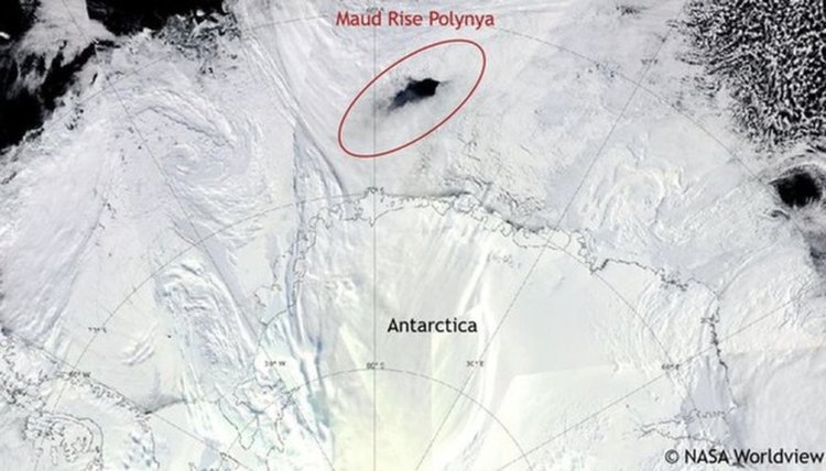 Открито море се отвори в Антарктика в разгара на зимата