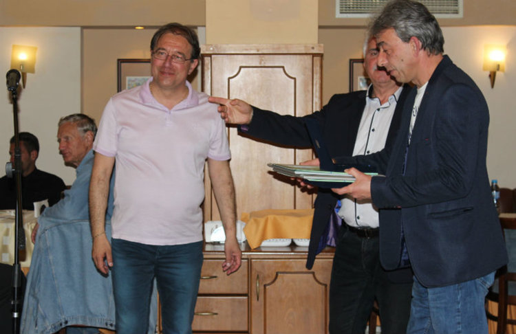 Емил Караиванов поздрави асеновградските спортисти за Деня на българския спорт