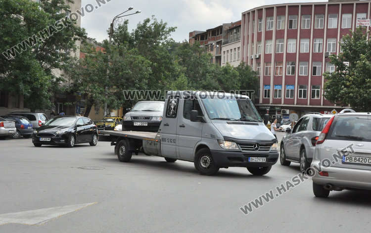 Видински автовоз отпраши в насрещното край реката в Хасково